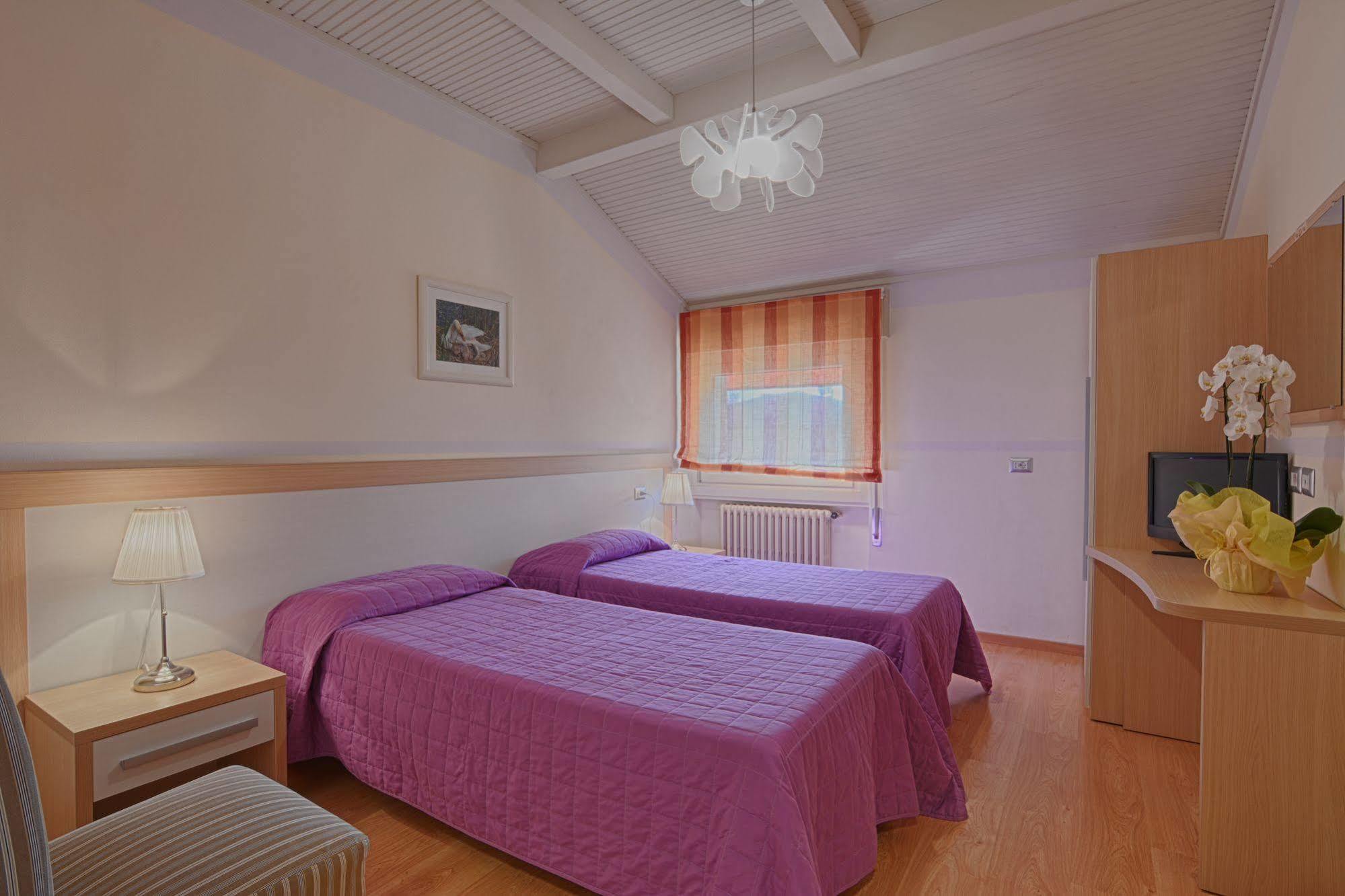 Hotel Europa - Sorico Eksteriør billede